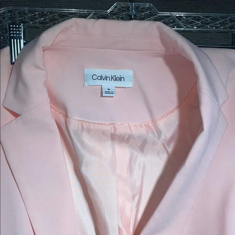 Calvin Klein Pink‎ Tailored Blazer with Textured Fabric